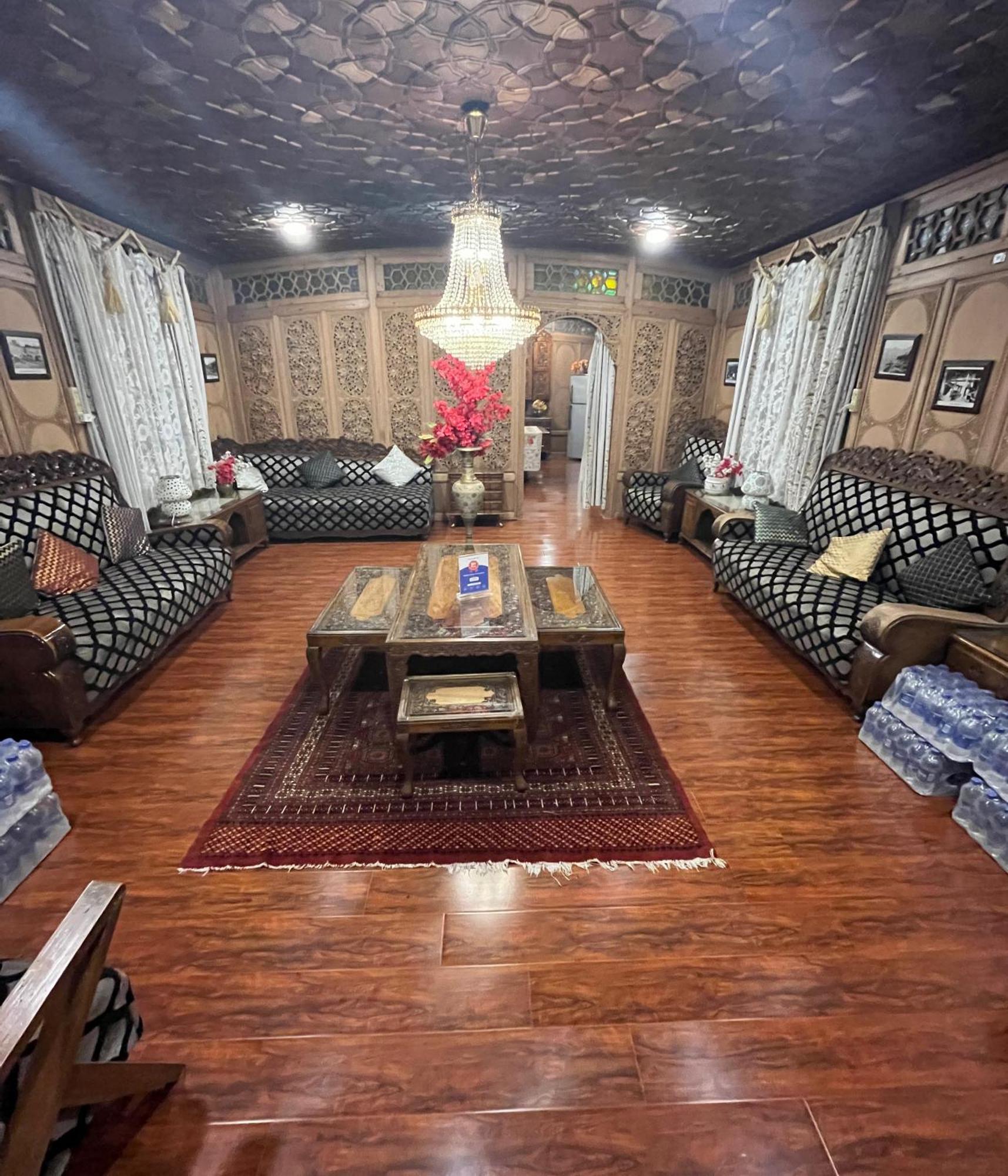 The Heritage Group Of Houseboats Srīnagar Екстериор снимка