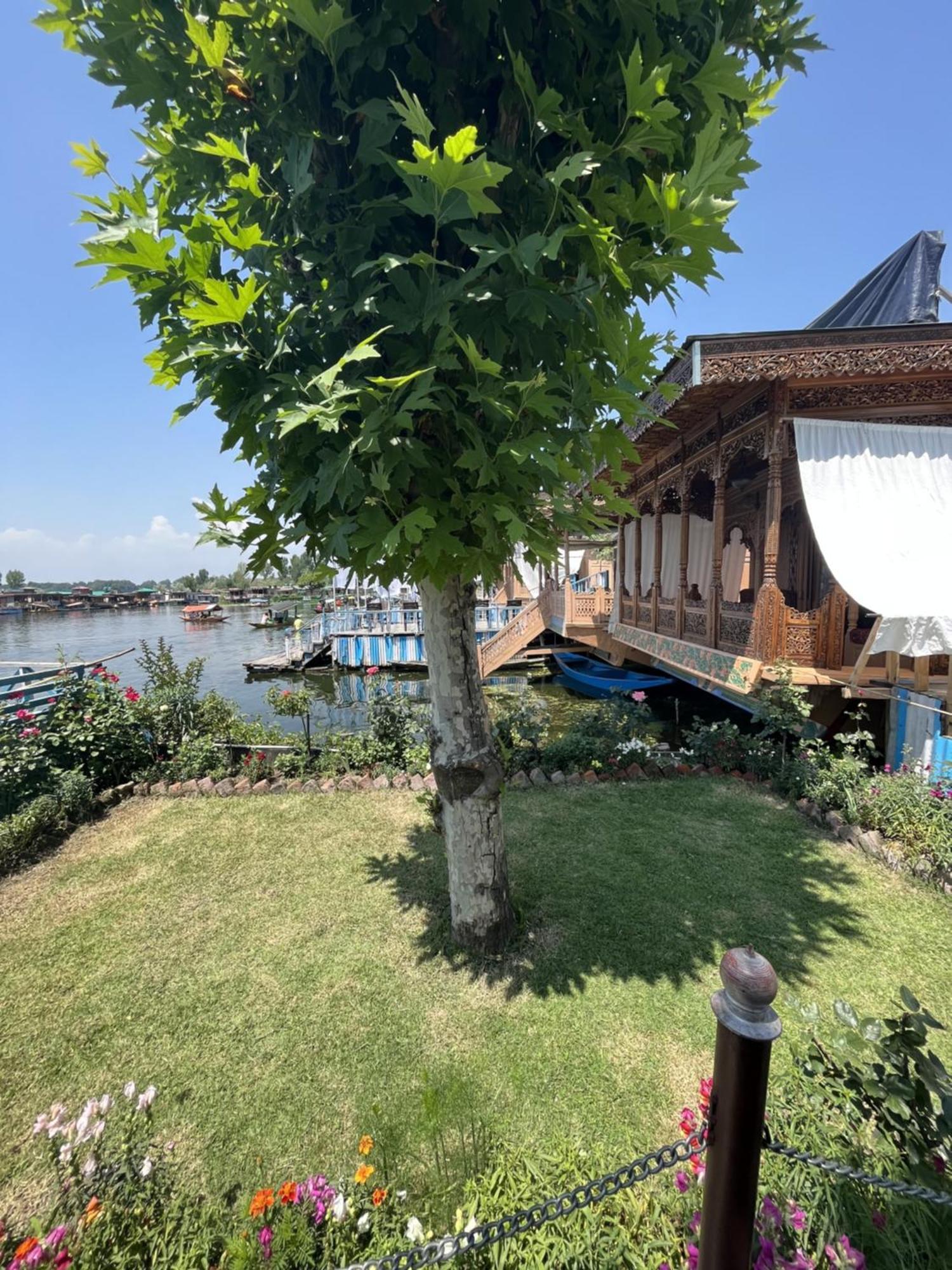 The Heritage Group Of Houseboats Srīnagar Екстериор снимка
