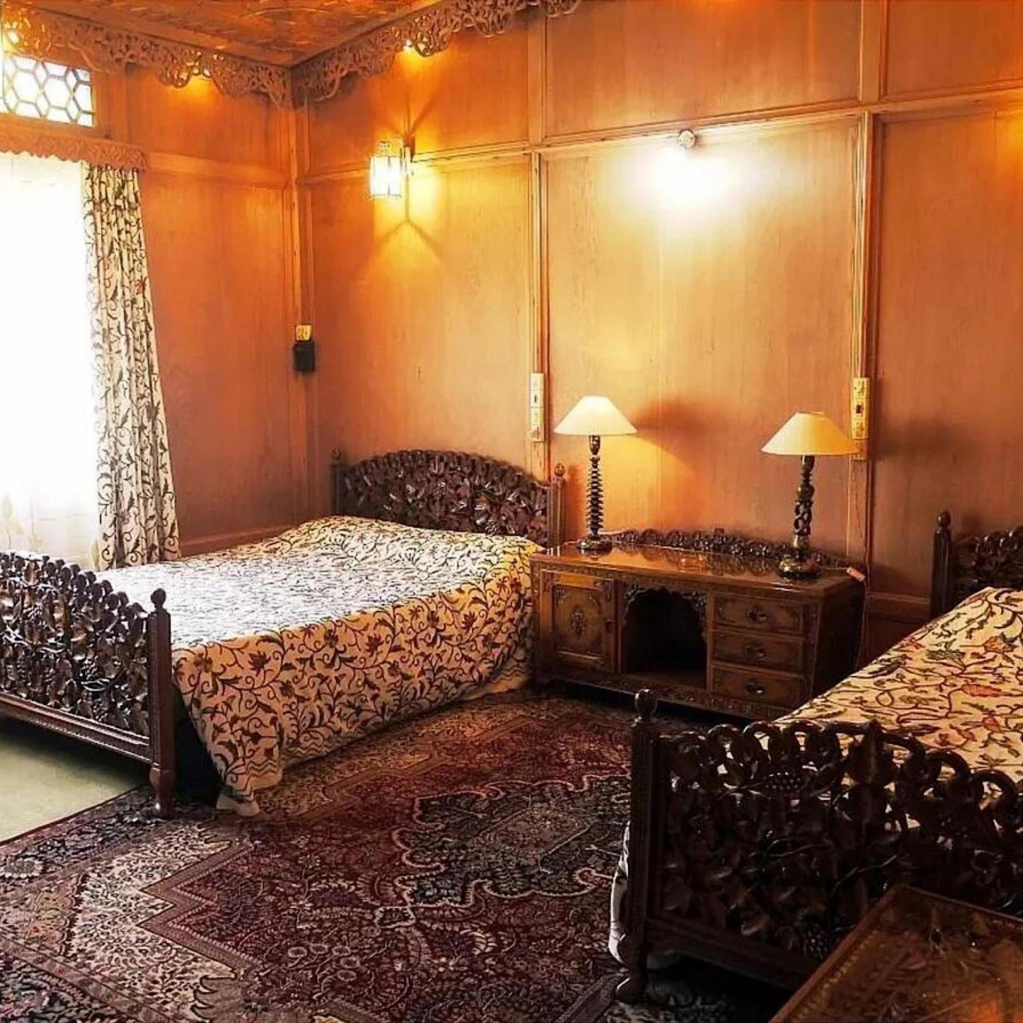 The Heritage Group Of Houseboats Srīnagar Екстериор снимка