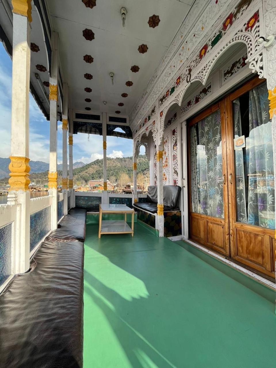 The Heritage Group Of Houseboats Srīnagar Екстериор снимка
